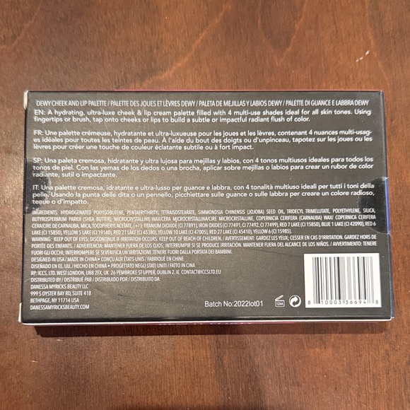 Danessa Myricks Beauty Dewy Cheek and Lip Palette - Vibrant Pink - Picture 2 of 6